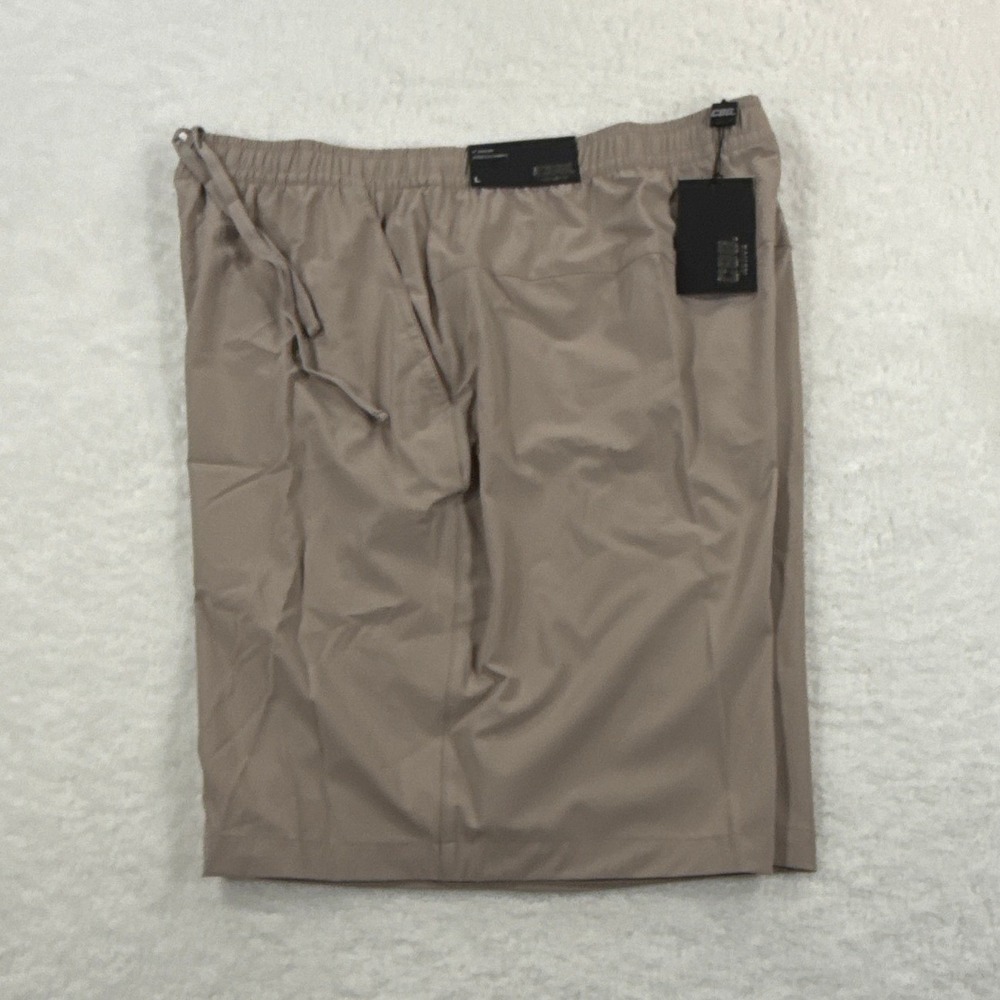 CSG Active 9" Everyday Woven Shorts Mens Large Beige Stretch Athletic Gym NWT